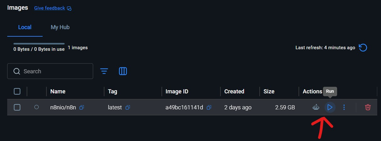 Images 列表中 n8nio/n8n 旁的 Run 按鈕